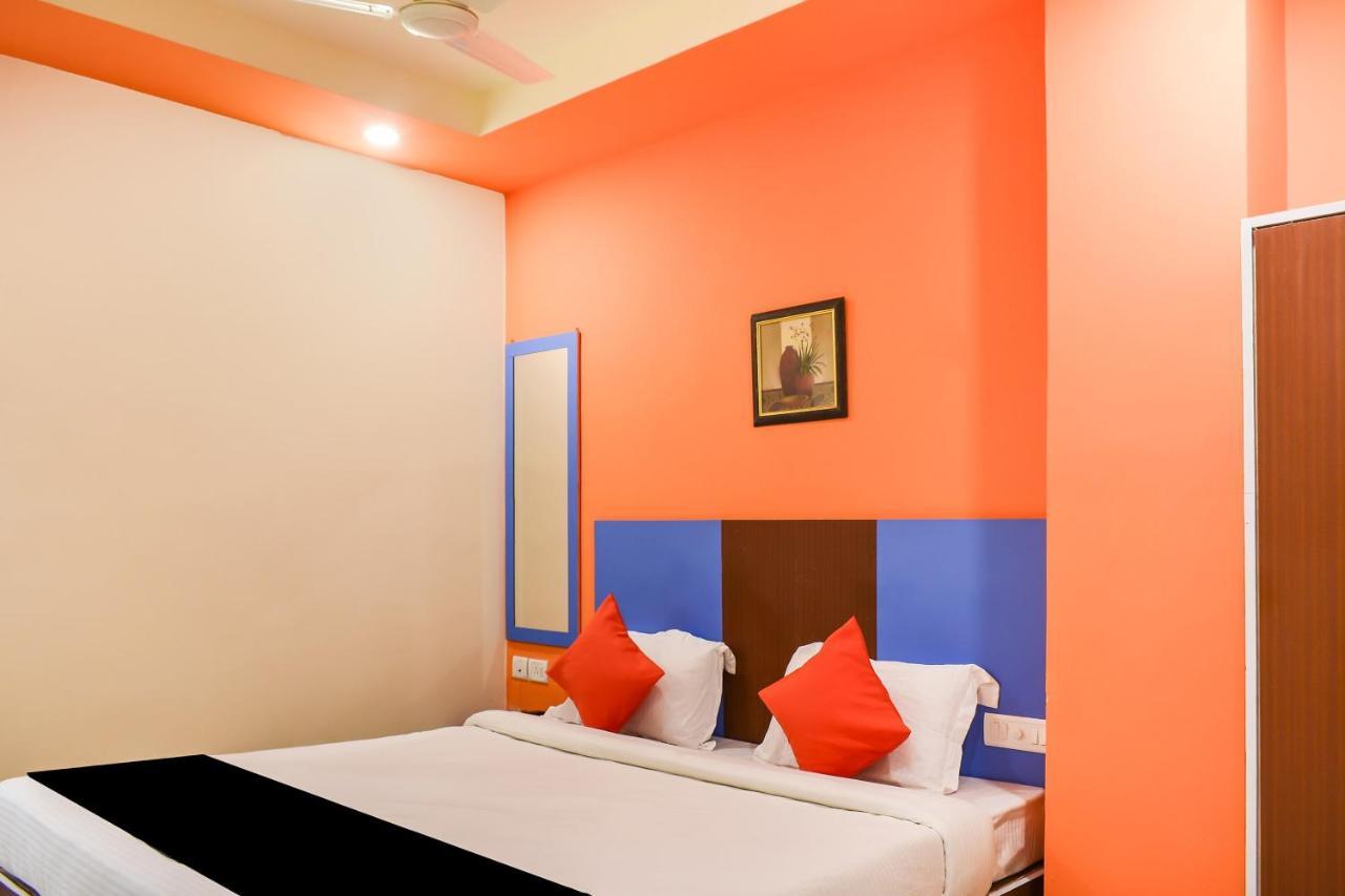 Capital O 67249 Hotel Planet Bhubaneswar Exterior photo