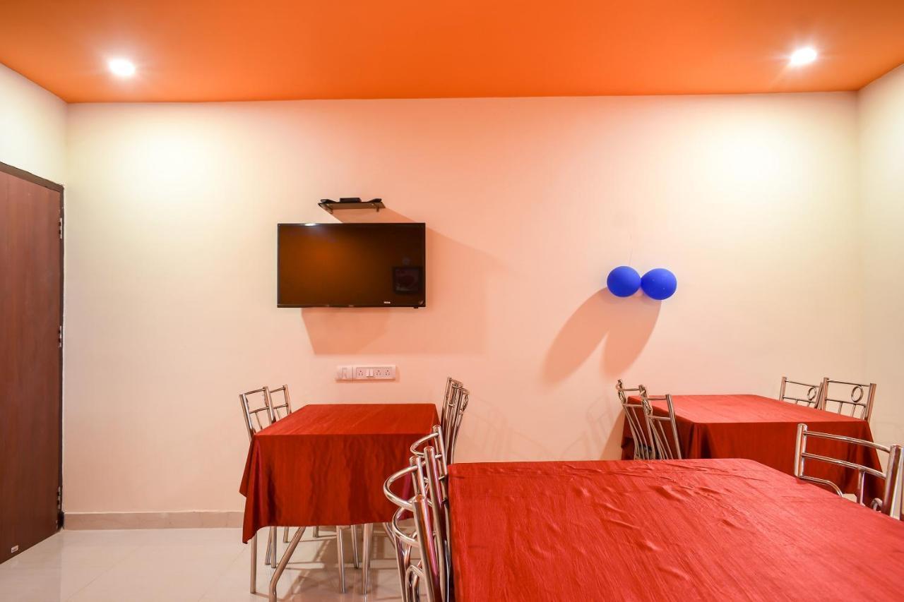 Capital O 67249 Hotel Planet Bhubaneswar Exterior photo